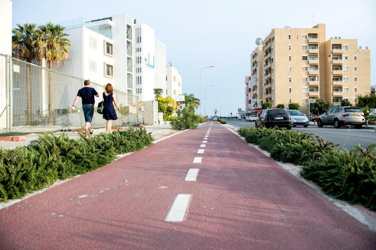 Sophia Court Apartment Larnaca Exteriör bild